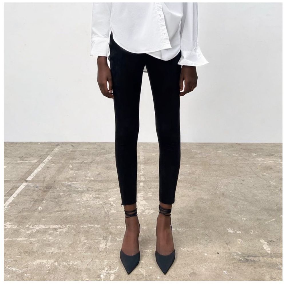 Zara NWT black suede legging size M